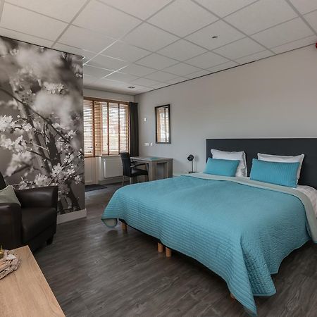 Hotel Het Spui Rhoon Esterno foto